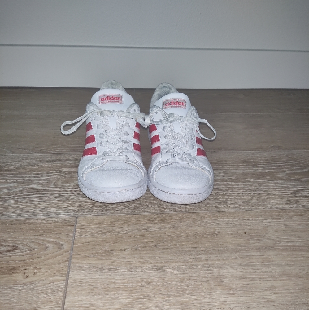 Adidas Tennis Shoes